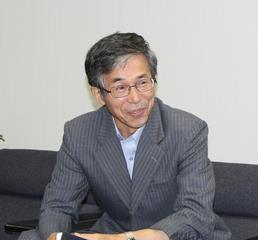 吉岡氏